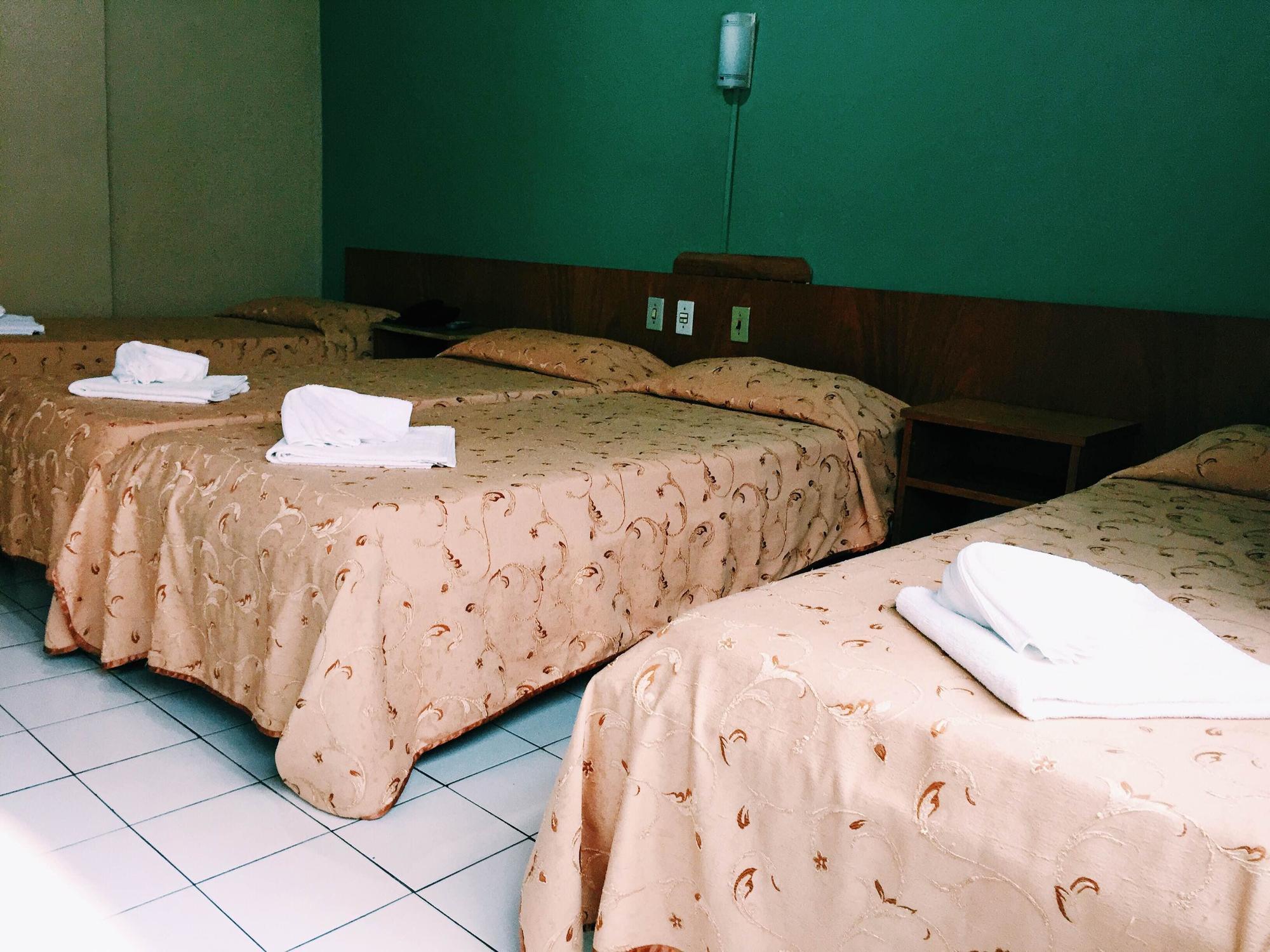 Ambassador Hotel ฟอสดูอีกวาซู ภายนอก รูปภาพ